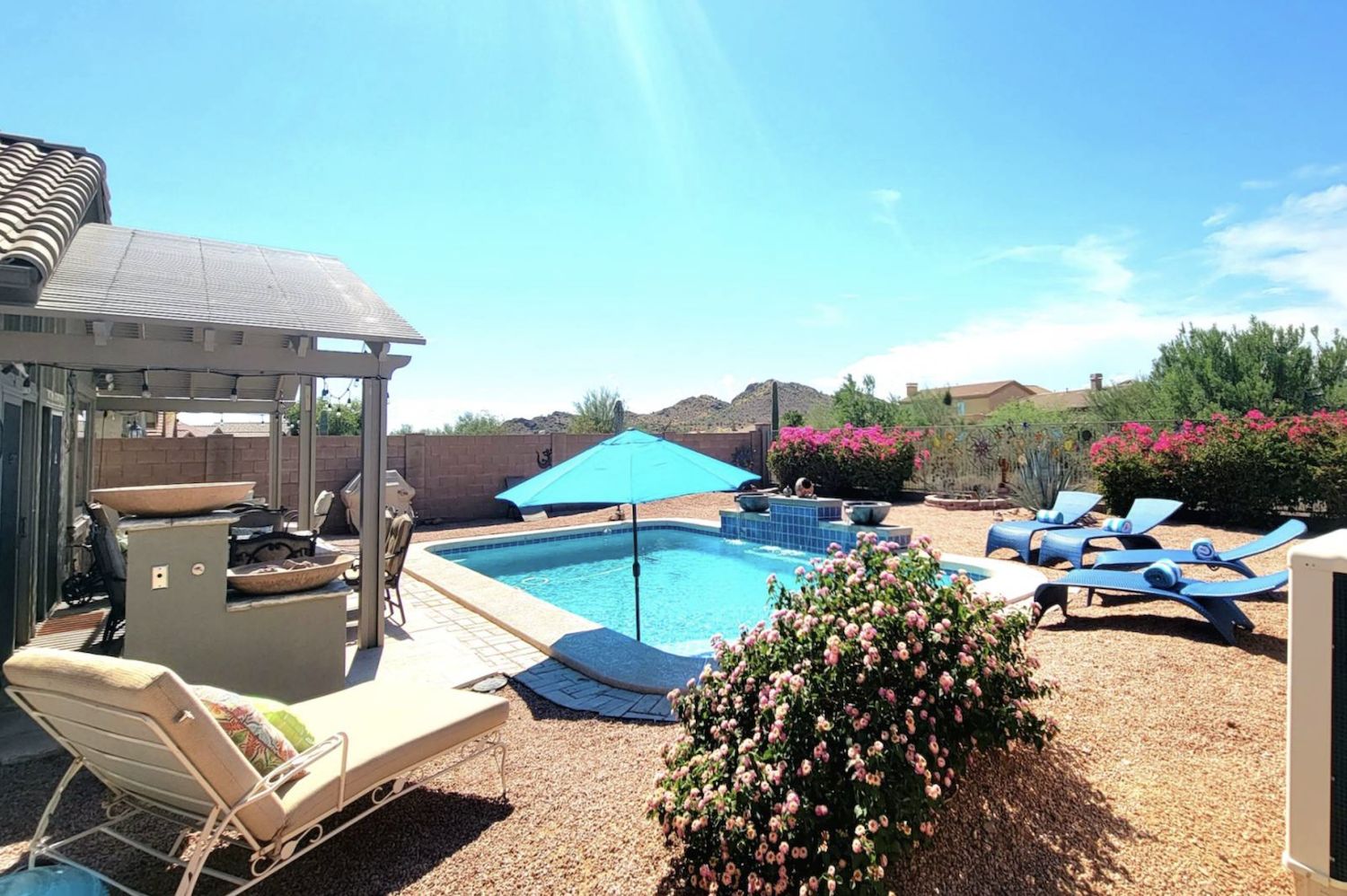 Back yard of a vacation home in Mesa managed by iTrip